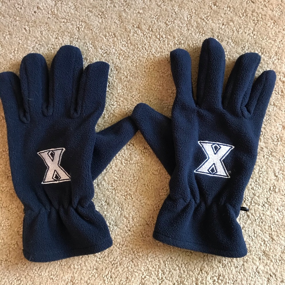 Xavier University Gloves